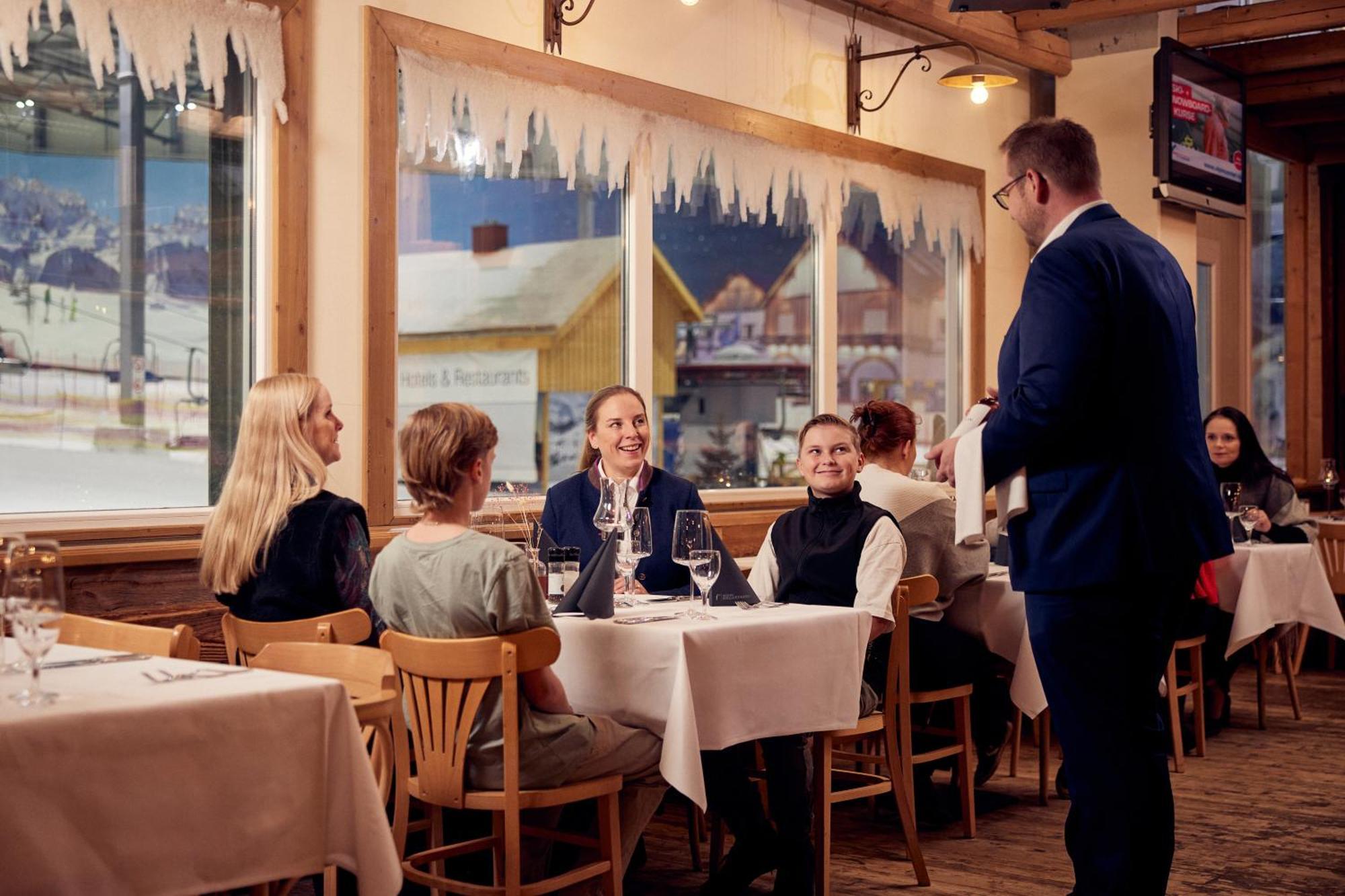 Hotel Hamburg-Wittenburg Van Der Valk Екстер'єр фото