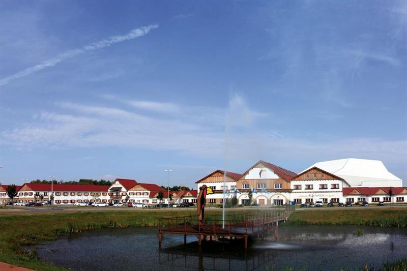 Hotel Hamburg-Wittenburg Van Der Valk Екстер'єр фото